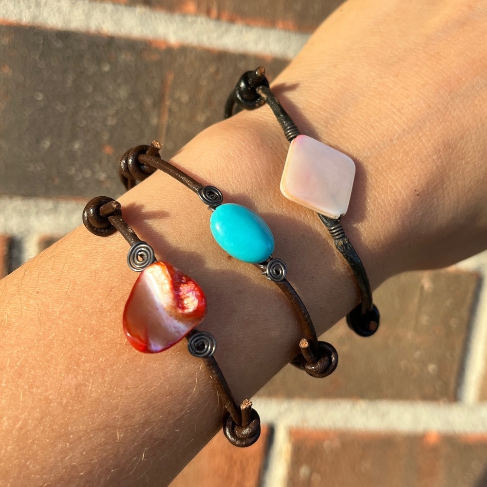 Hand made Slipknot Wire Wrap Leather Bracelet Set